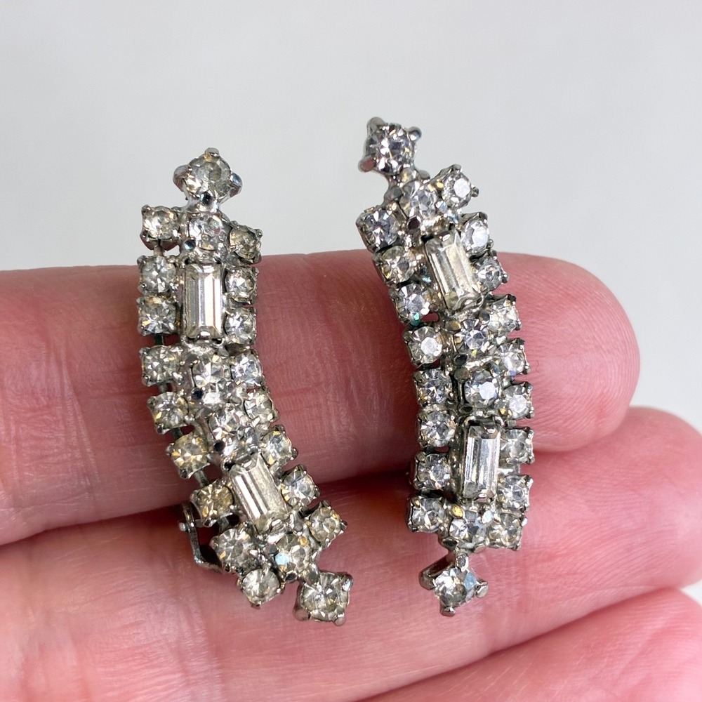 Vintage Kramer Earrings Silver Tone Clear Rhinestone Baguette Clip On Climber